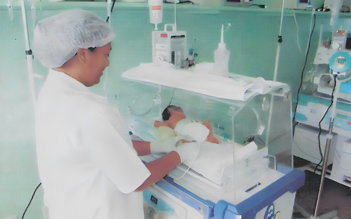 Equipamentos da UTI Neonatal implantada no Hospital Municipal de Altamira