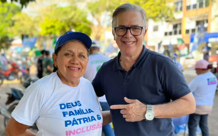 mobilização “Fora Lula!”, realizada diariamente no semáforo da esquina da Avenida Djalma Dutra com a Travessa Pedro Gomes em Altamira