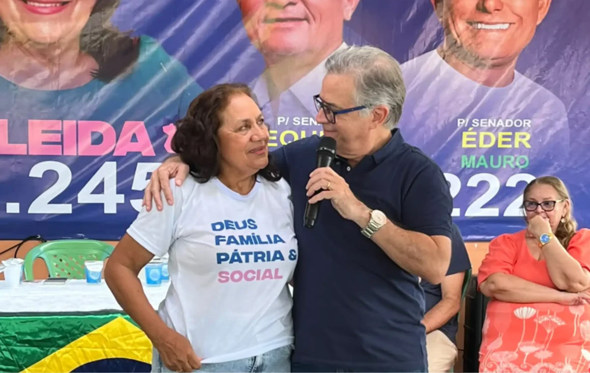 Odileida Sampaio recebeu, neste sábado (19/09) o deputado federal Joaquim Passarinho e vários apoiadores para uma reunião em sua casa.