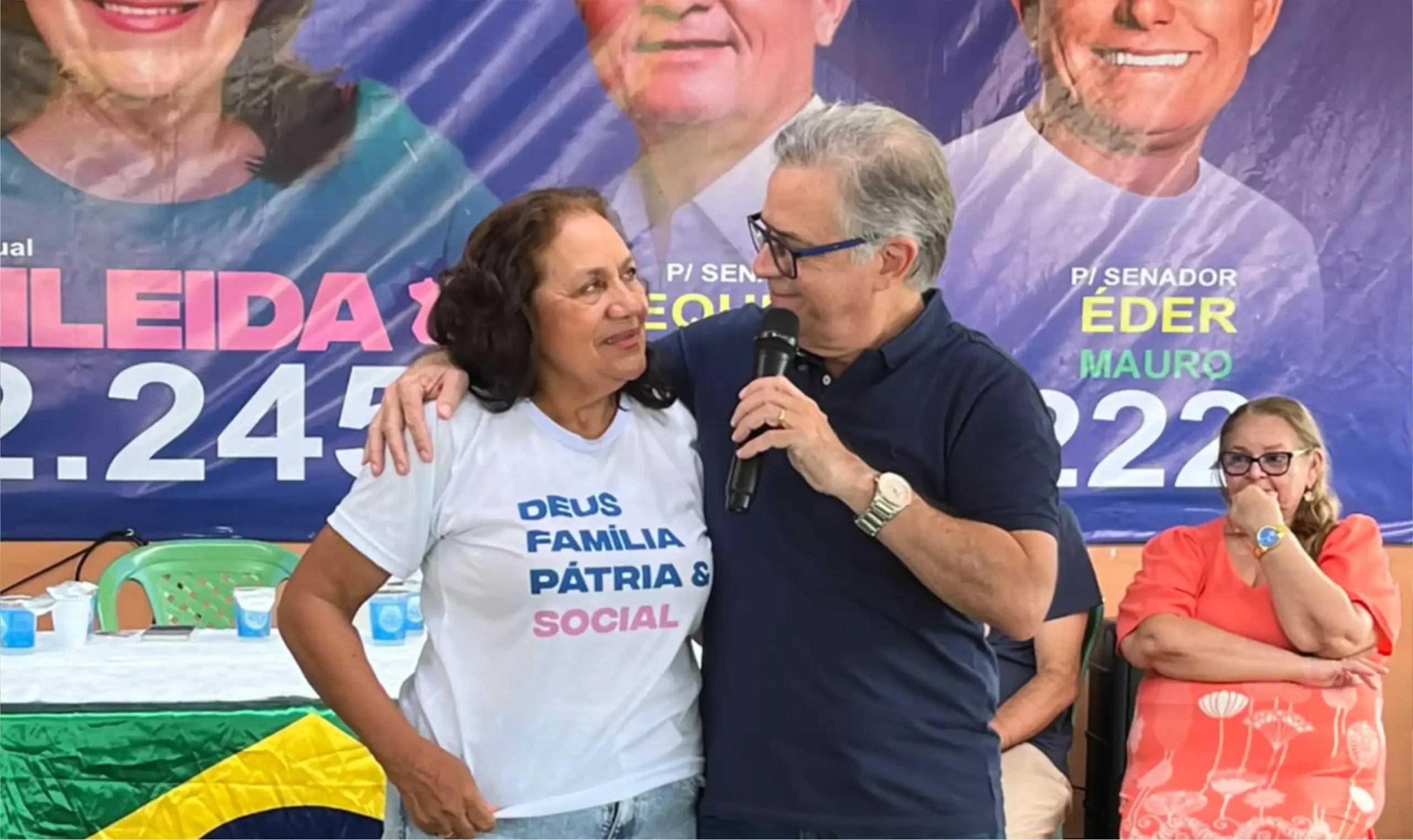 Odileida Sampaio recebeu, neste sábado (19/09) o deputado federal Joaquim Passarinho e vários apoiadores para uma reunião em sua casa.