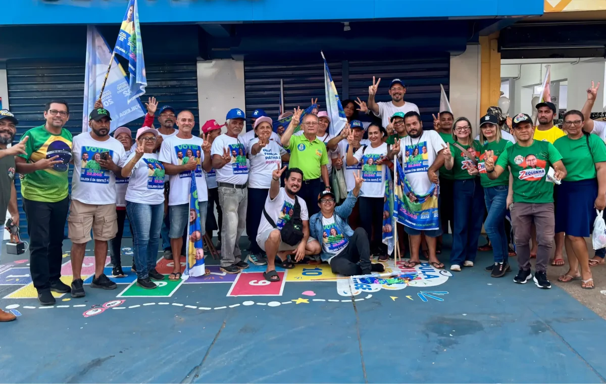 Zequinha Marinho e Odileida Sampaio percorreram o comércio de Altamira em caminhada
